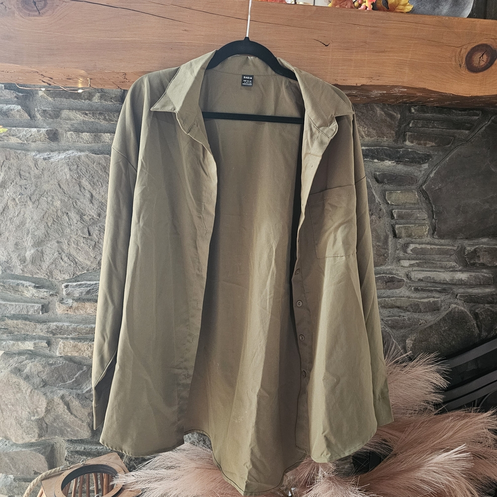 SHEIN Olive Green Lightweight Shirt Jacket